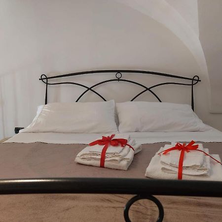 Suite Del Conservatorio Nel Centro Storico 莱切 外观 照片