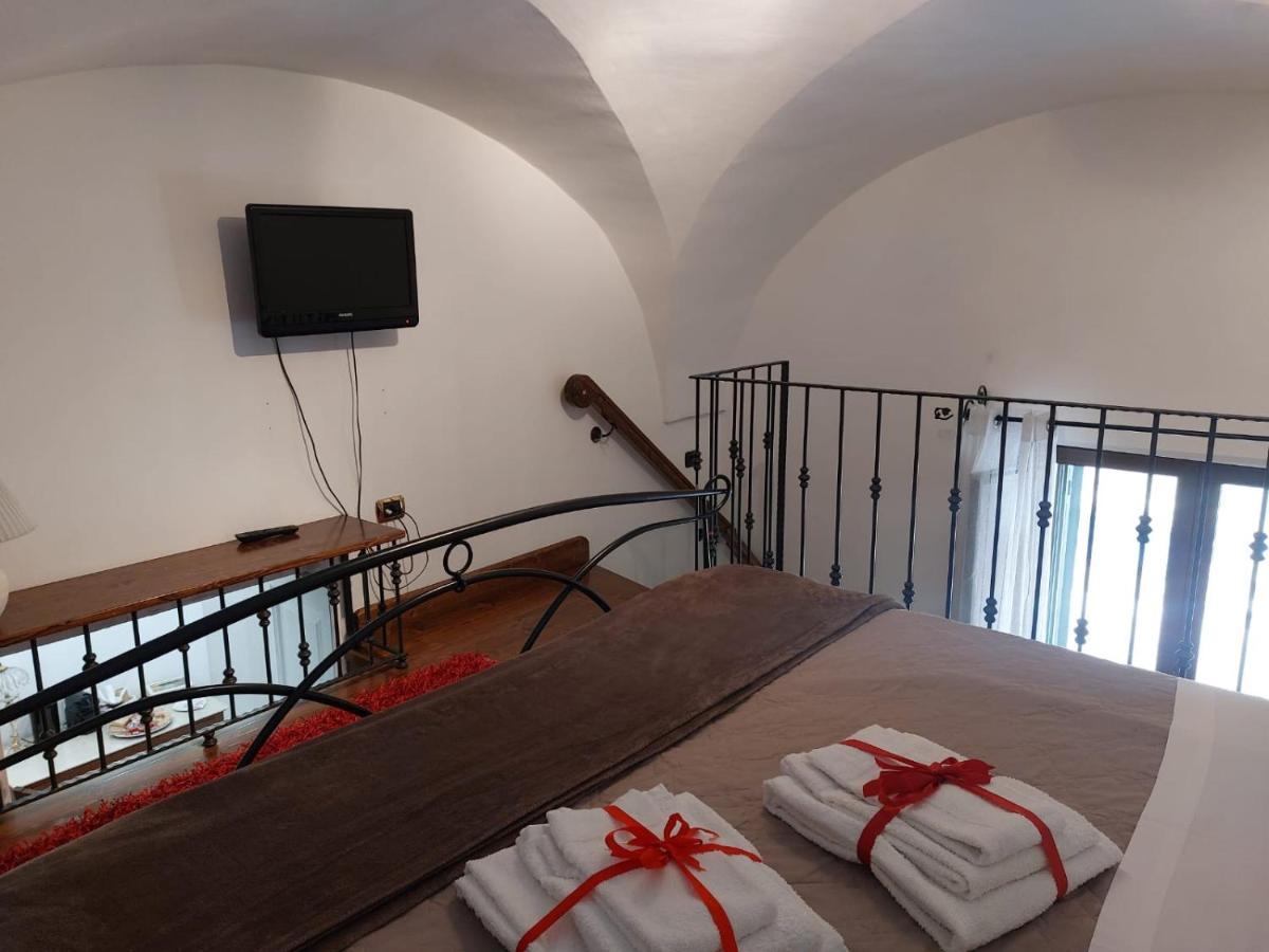 Suite Del Conservatorio Nel Centro Storico 莱切 外观 照片