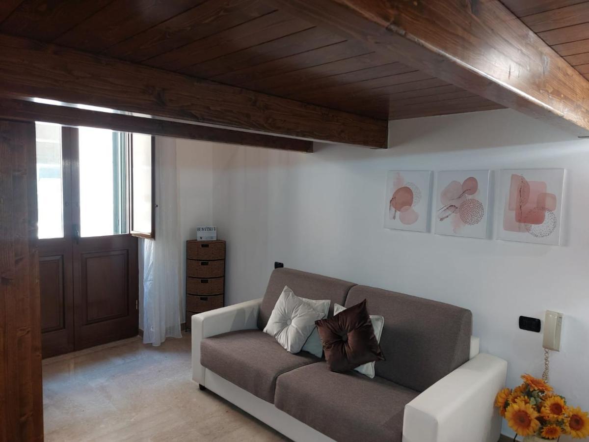 Suite Del Conservatorio Nel Centro Storico 莱切 外观 照片