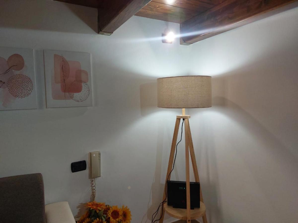 Suite Del Conservatorio Nel Centro Storico 莱切 外观 照片