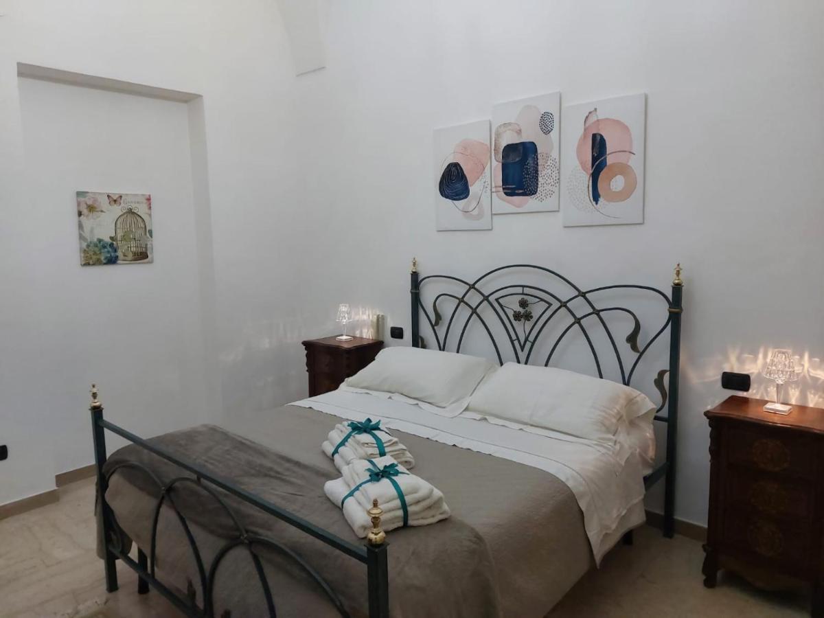 Suite Del Conservatorio Nel Centro Storico 莱切 外观 照片