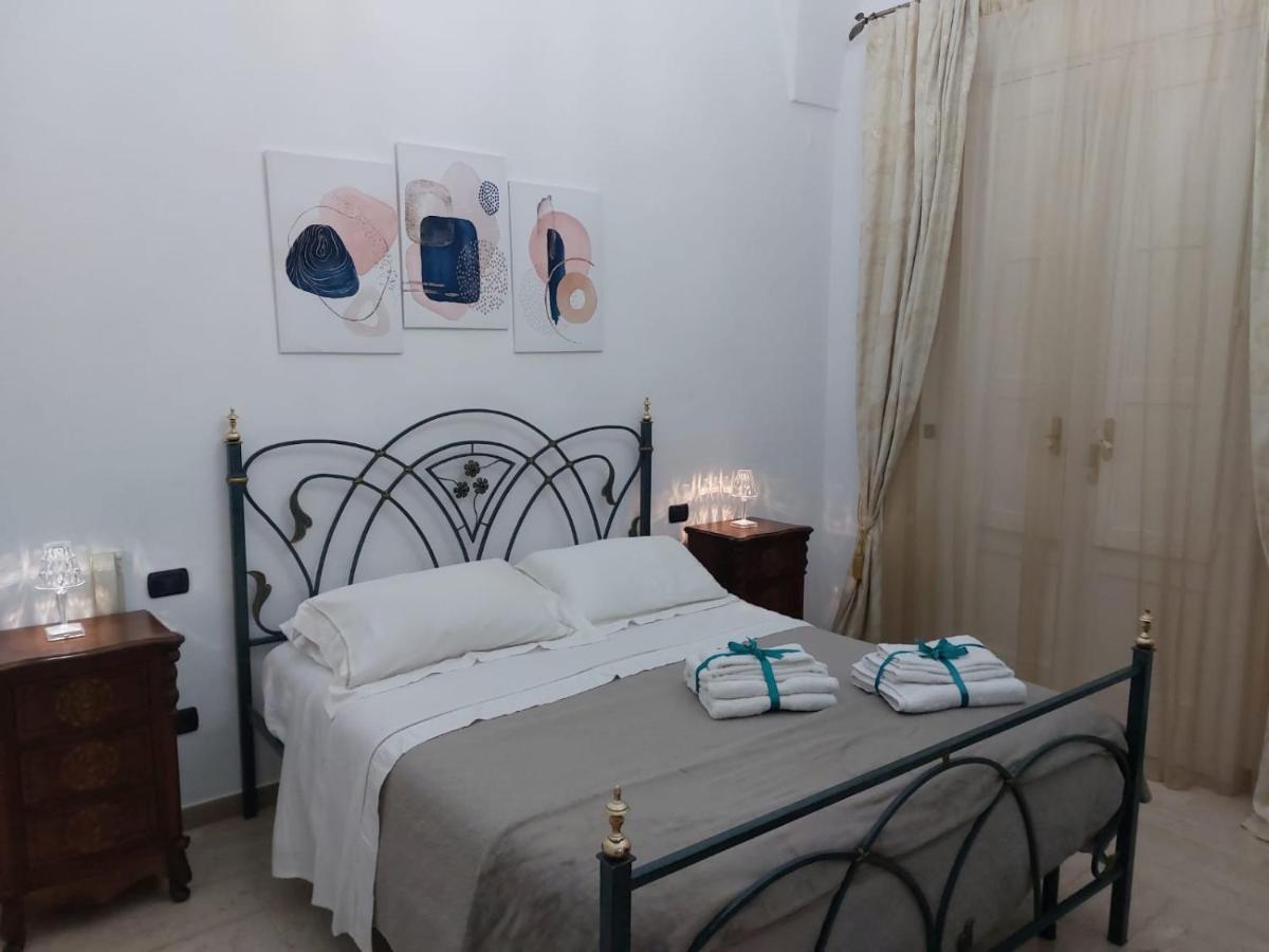 Suite Del Conservatorio Nel Centro Storico 莱切 外观 照片